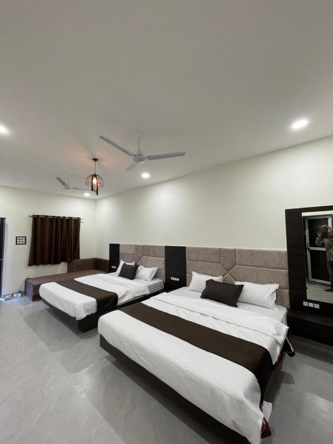 Tekri Farms And Retreat Hotel Ujjain Exterior foto