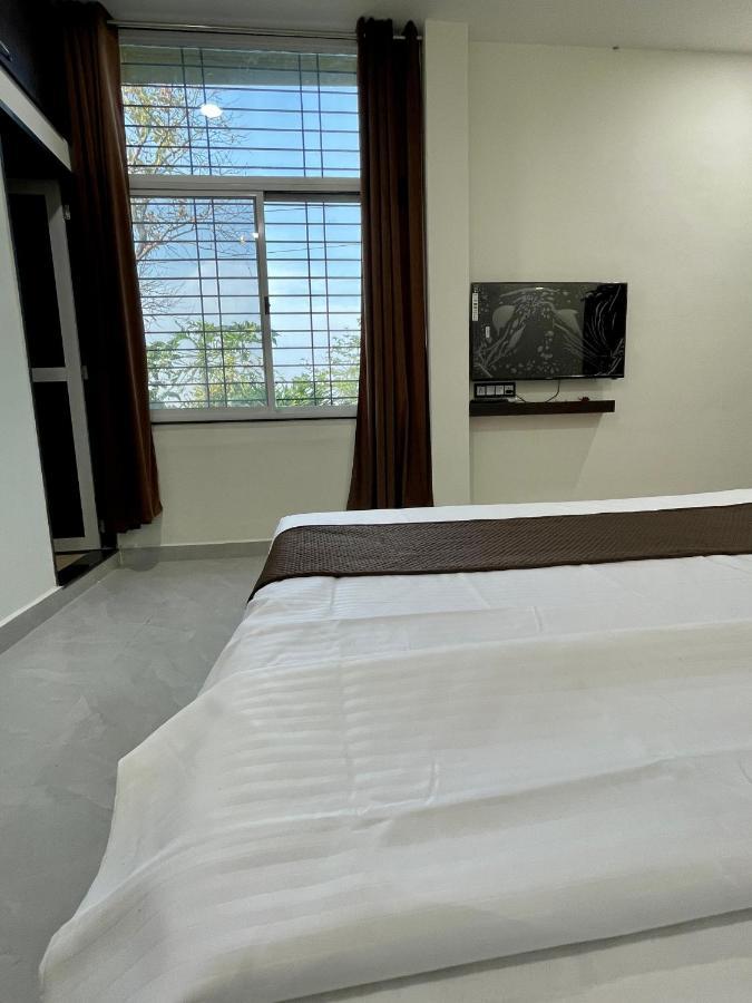 Tekri Farms And Retreat Hotel Ujjain Exterior foto